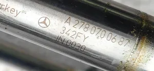 Mercedes-Benz A W176 Listwa wtryskowa A2700701595