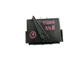 Opel Tigra B Muut ohjainlaitteet/moduulit 330518684