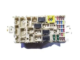 Mitsubishi Space Star Module de fusibles 8637B993