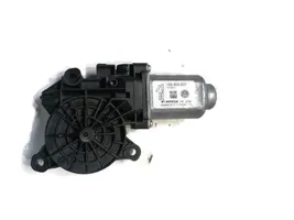 Skoda Citigo Moteur de lève-vitre de porte avant 1S0959802