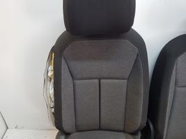 Seat Tarraco Etumatkustajan istuin 