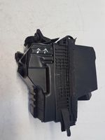 KIA Stonic Boîtier de filtre à air 28112-H8450