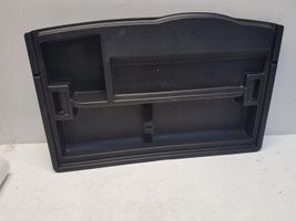 Maserati Levante Rivestimento vano della ruota di scorta 670040700