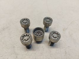 Skoda Kamiq Wheel nut wrench 
