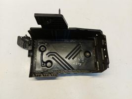 Citroen C4 III e-C4 Staffa di montaggio della batteria 9816505980