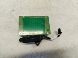 Toyota Corolla E210 E21 Module de charge sans fil 861C0-02080