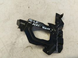 Volvo XC40 Supporto centralina motore 32213431