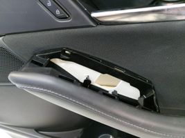 Mazda CX-30 Boczki / Poszycie drzwi przednich 