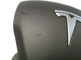 Tesla Model 3 Ohjauspyörän turvatyyny 1508347-cn-c