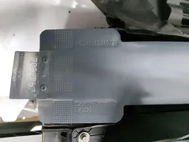 Volvo XC40 Support de radiateur sur cadre face avant 