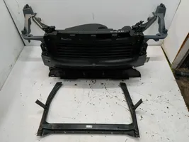 Volvo XC40 Pannello di supporto del radiatore 