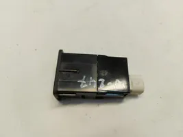 Mercedes-Benz B W247 USB jungtis a2478203802