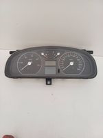 Renault Laguna II Compteur de vitesse tableau de bord 8200263357