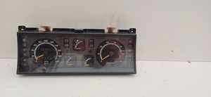 Renault Espace I Compteur de vitesse tableau de bord 19351698