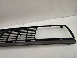 Volkswagen Jetta II Front grill 165853653