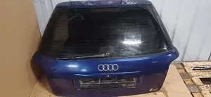 Audi A4 S4 B5 8D Takaluukun/tavaratilan kansi 