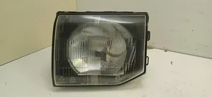 Mitsubishi Pajero Headlight/headlamp 11037746