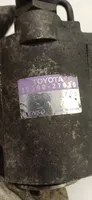 Toyota Avensis Verso Alipainepumppu 2930027040
