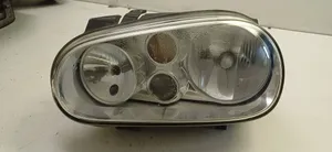 Volkswagen Golf IV Lampa przednia 1J1941015C