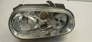 Volkswagen Golf IV Lampa przednia 1J1941018C