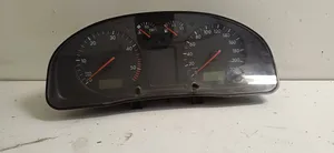 Volkswagen PASSAT B5 Compteur de vitesse tableau de bord 3B0919881N