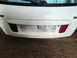 Fiat Stilo Galinis dangtis (bagažinės) 