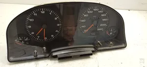 Audi 80 90 B3 Speedometer (instrument cluster) 893919033BA