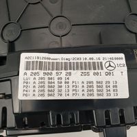 Mercedes-Benz C AMG W205 Compteur de vitesse tableau de bord A2059009728