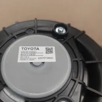 Toyota Yaris XP210 Hybrid/electric vehicle battery fan G9230K0021