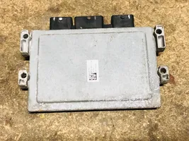 Renault Clio II Komputer / Sterownik ECU silnika 8200400246