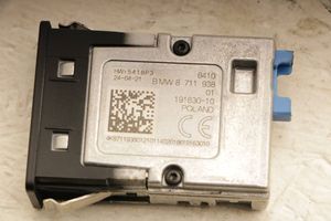 BMW M3 G80 USB jungtis 8711938