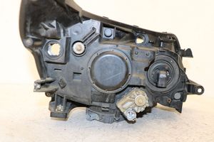 Subaru Forester SJ Lampa przednia 12380020000