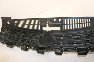 Volkswagen Tiguan Grille calandre supérieure de pare-chocs avant 5N0853653E