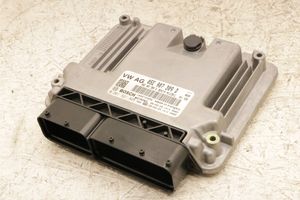 Volkswagen Golf VIII Calculateur moteur ECU 0261S21825