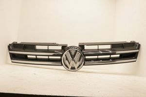 Volkswagen Touareg II Maskownica / Grill / Atrapa górna chłodnicy 7P6853651