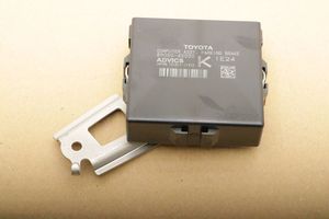 Toyota RAV 4 (XA50) Module de commande de frein à main 89050-42030