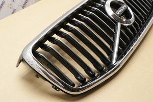 Volvo XC60 Maskownica / Grill / Atrapa górna chłodnicy 31425535