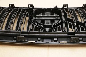 Volvo V60 Maskownica / Grill / Atrapa górna chłodnicy 32132230