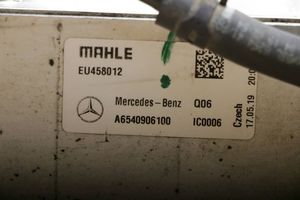 Mercedes-Benz E W213 Välijäähdyttimen jäähdytin A6540906100