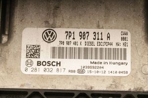 Volkswagen Touareg II Calculateur moteur ECU 0281032817