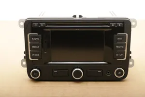 Volkswagen Touran II Unità principale autoradio/CD/DVD/GPS 3C0035279