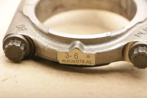 Audi A5 8T 8F Piston avec bielle 079B