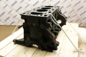 Renault Master II Engine block 8200513042