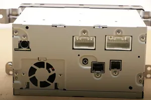 Mitsubishi ASX Radio/CD/DVD/GPS-pääyksikkö 8701A627