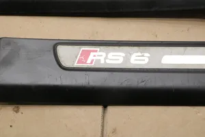 Audi RS6 C6 Muu kynnyksen/pilarin verhoiluelementti 4F0853375H
