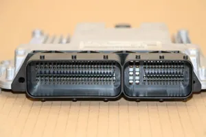 Honda CR-V Sterownik / Moduł ECU 0281032863