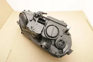 Mercedes-Benz E W212 Lampa przednia A2128208161