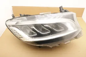 Mercedes-Benz Sprinter W907 W910 Lampa przednia A9109065100