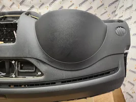 Volkswagen Touareg II Dashboard 7P1858295