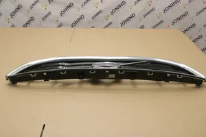 Volvo V40 Maskownica / Grill / Atrapa górna chłodnicy 31283764